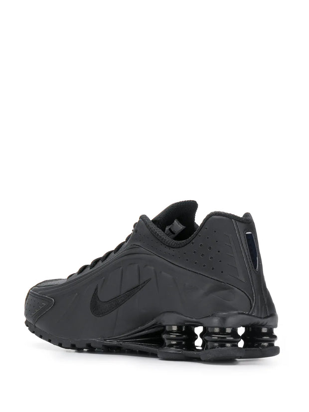 Nike Shox R4 "Triple Black" Sneakers