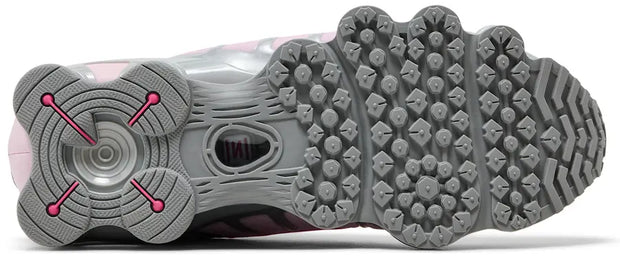 Nike Wmns Shox TL “Metallic Platinum Pink Foam”