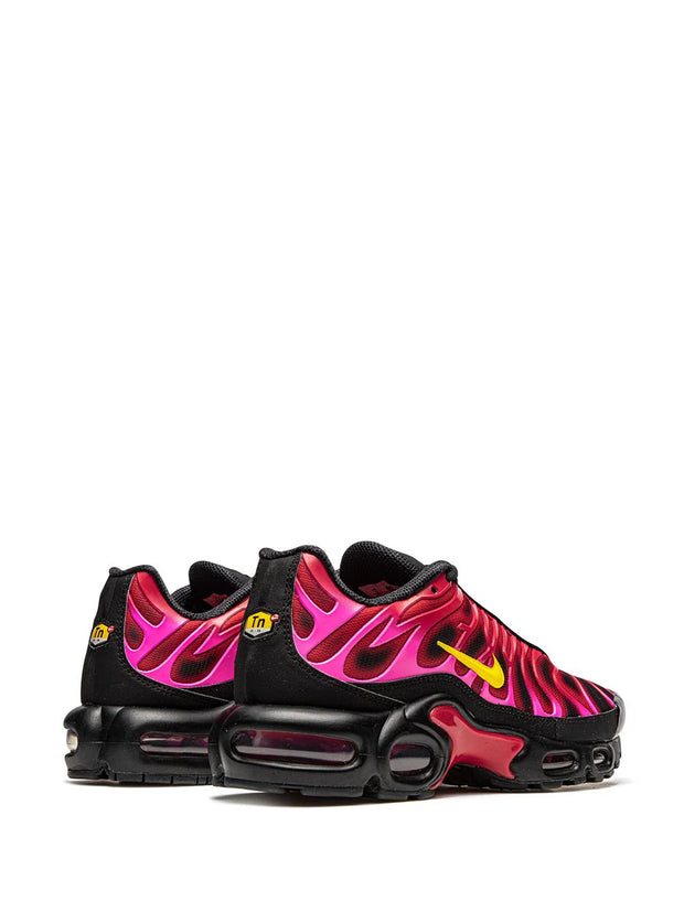 Nike x Supreme Air Max Plus TN "Black/Red"