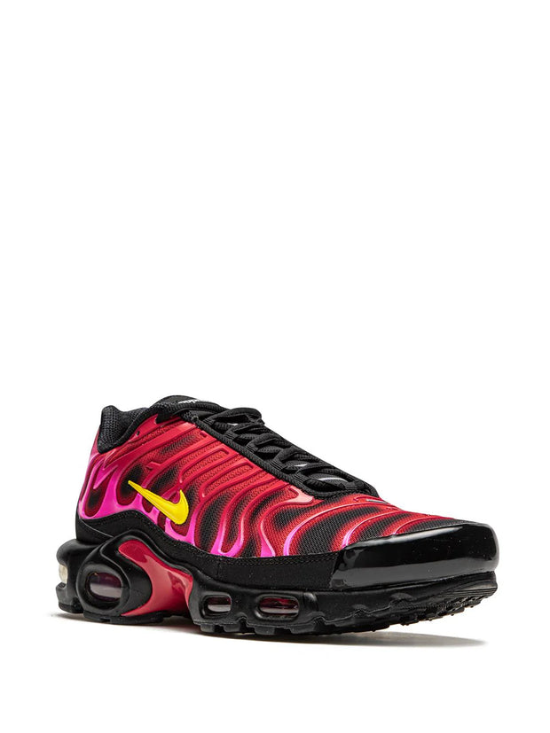 Nike x Supreme Air Max Plus TN "Black/Red"