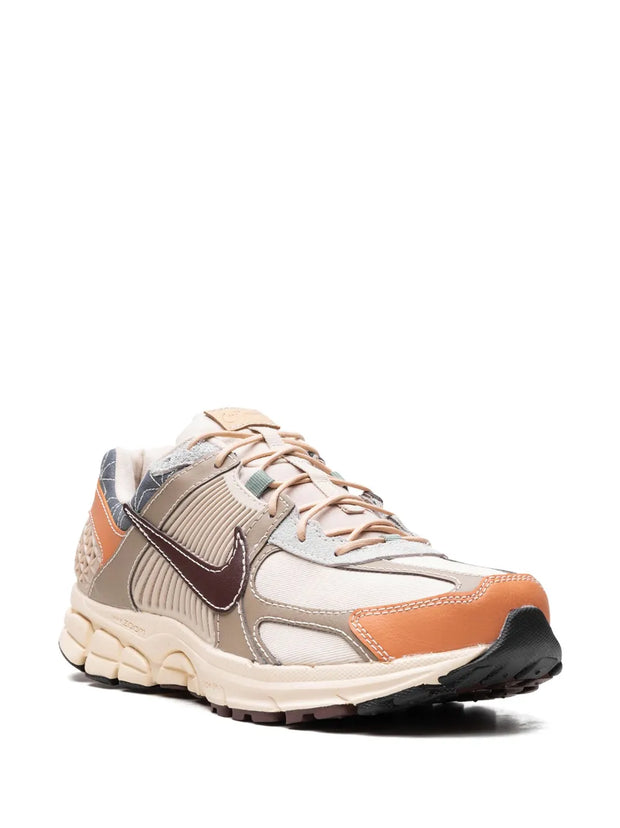 Nike Zoom Vomero 5 "Sanddrift/Muslin/Khaki/Earth"