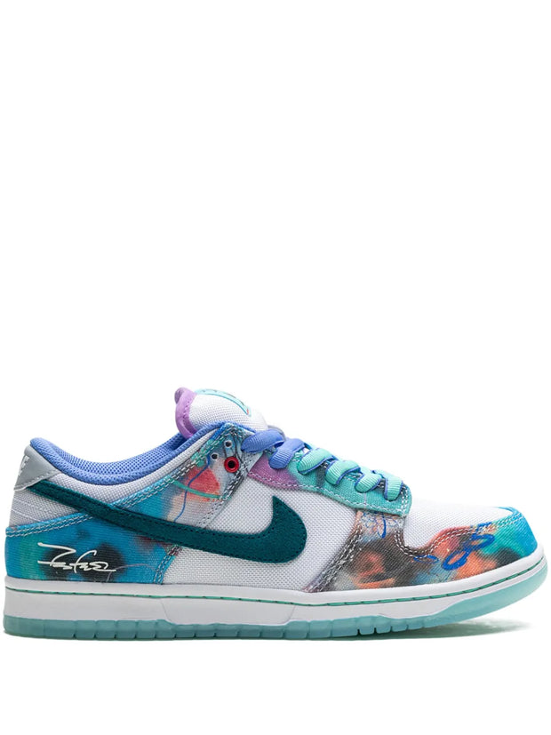 Nike x Futura Laboratories SB Dunk Low “Bleached Aqua”