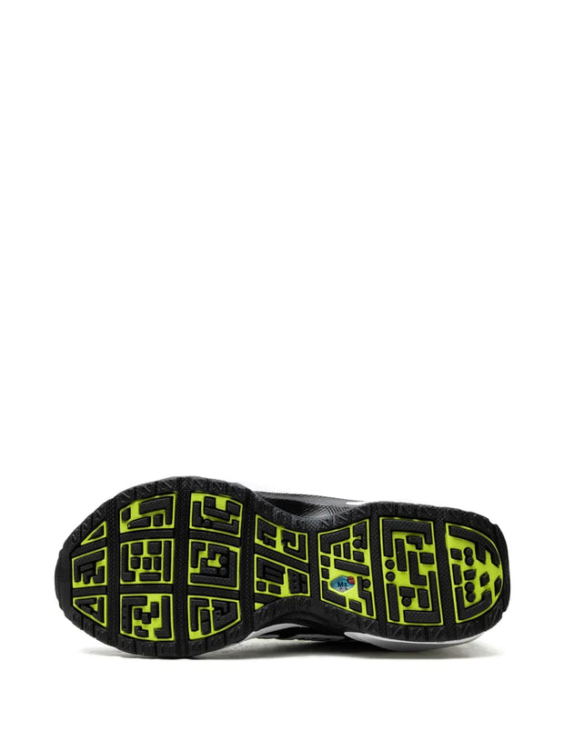 Nike Air Max SNDR "Electric Green" Sneakers