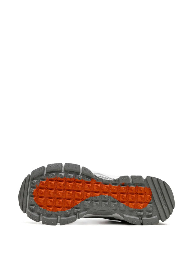 Nike Zoom Vomero 5 Roam "Black/Light Silver" Sneakers