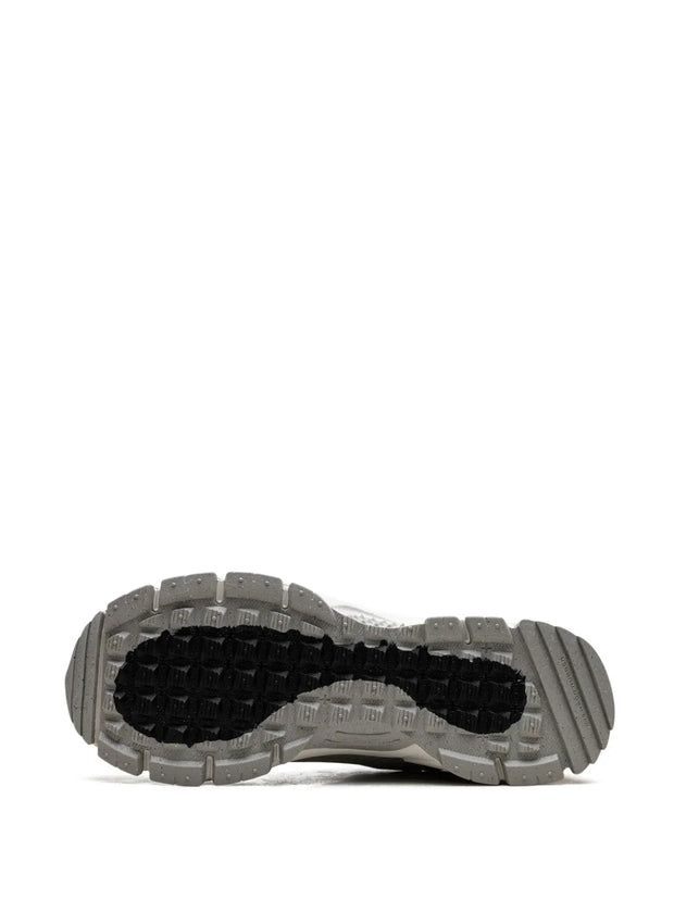 Nike Zoom Vomero Roam Sneakers – "White"