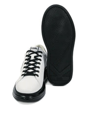 Karl Lagerfeld Logo-Print Sneakers – White Elegance, Everyday Comfort