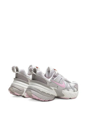Nike V2K Run “Valentine’s Day 2025 – Sail/Sail/College Grey/Pink Foam” Sneakers