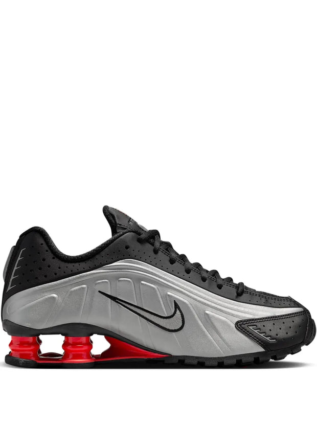 Nike Shox R4 Sneakers – Black Metallic