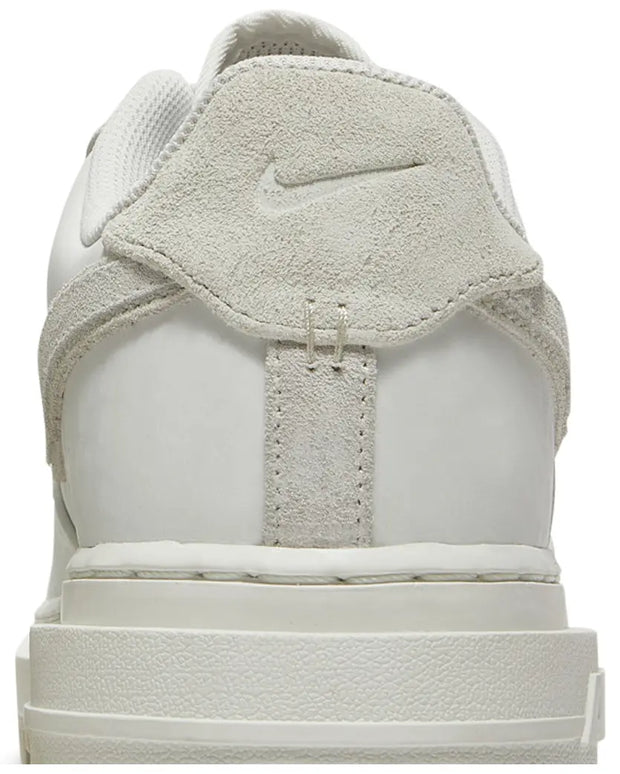 Nike Air Force 1 Luxe "Triple White"